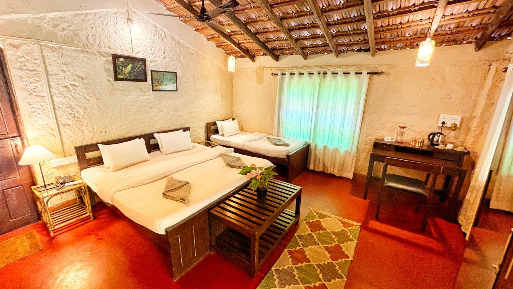 Nature'S Nest Eco Resort Goa, Near Dudhsagar Waterfalls Molem Buitenkant foto