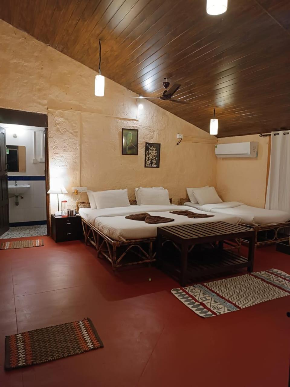 Nature'S Nest Eco Resort Goa, Near Dudhsagar Waterfalls Molem Buitenkant foto
