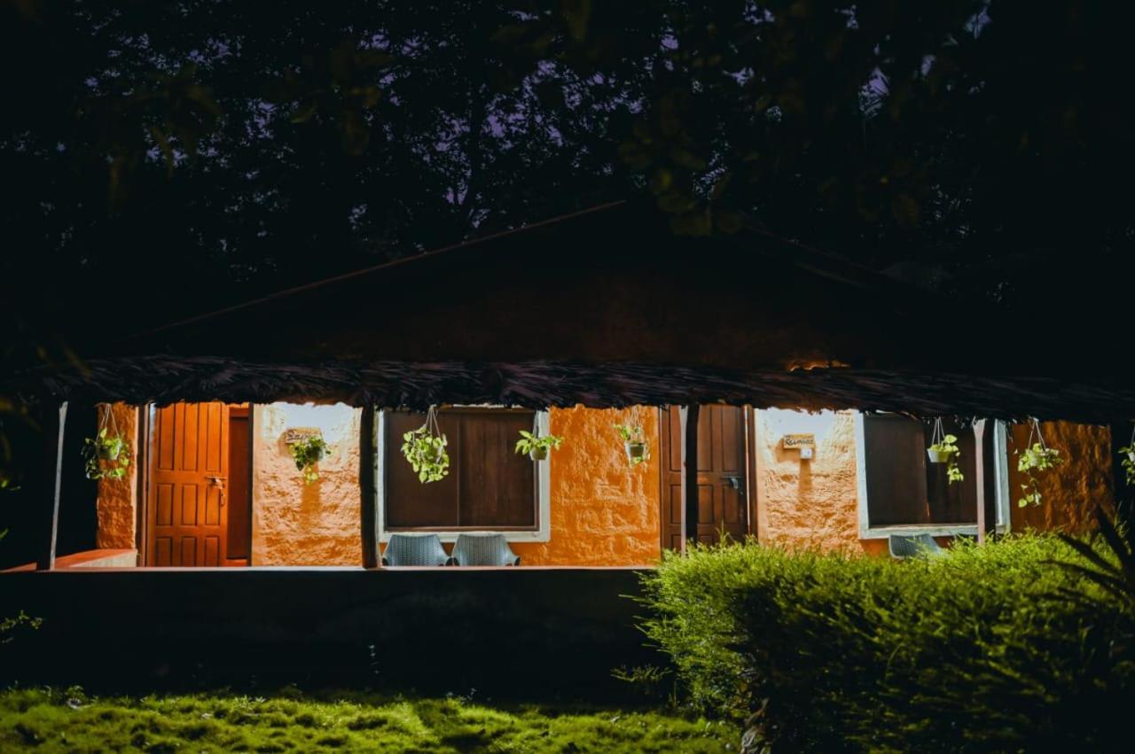 Nature'S Nest Eco Resort Goa, Near Dudhsagar Waterfalls Molem Buitenkant foto